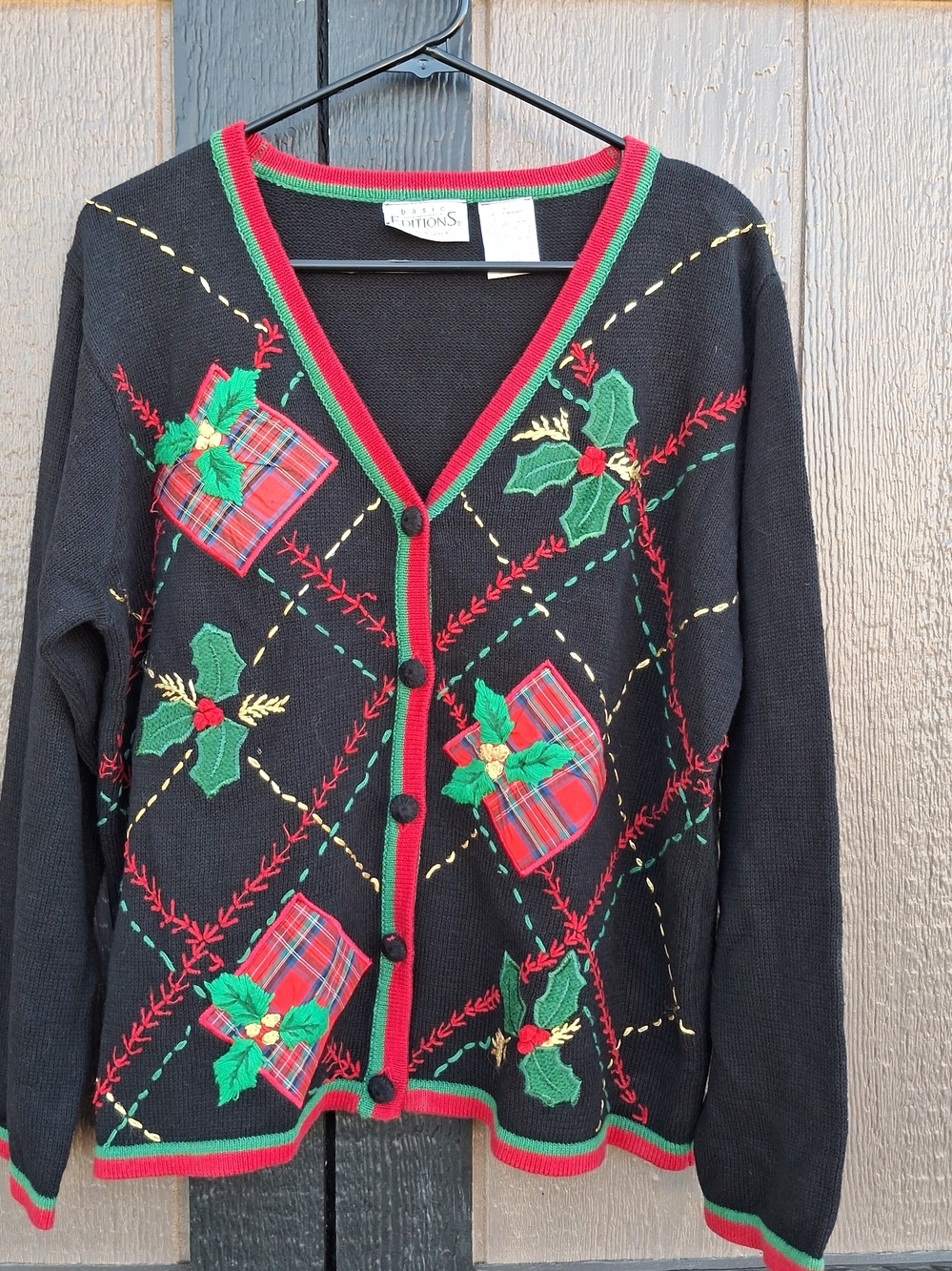 Vintage Basic Editions Women's Sz Medium Holiday Christmas Cardigan